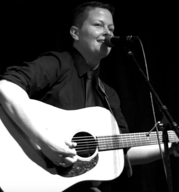 Sarah Golden Live